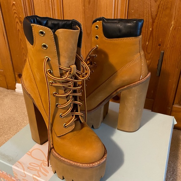 Jeffrey Campbell HBIC Wheat platform Boot - Picture 7 of 10